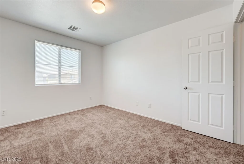 7464 Edgecove, Las Vegas, NV 89139