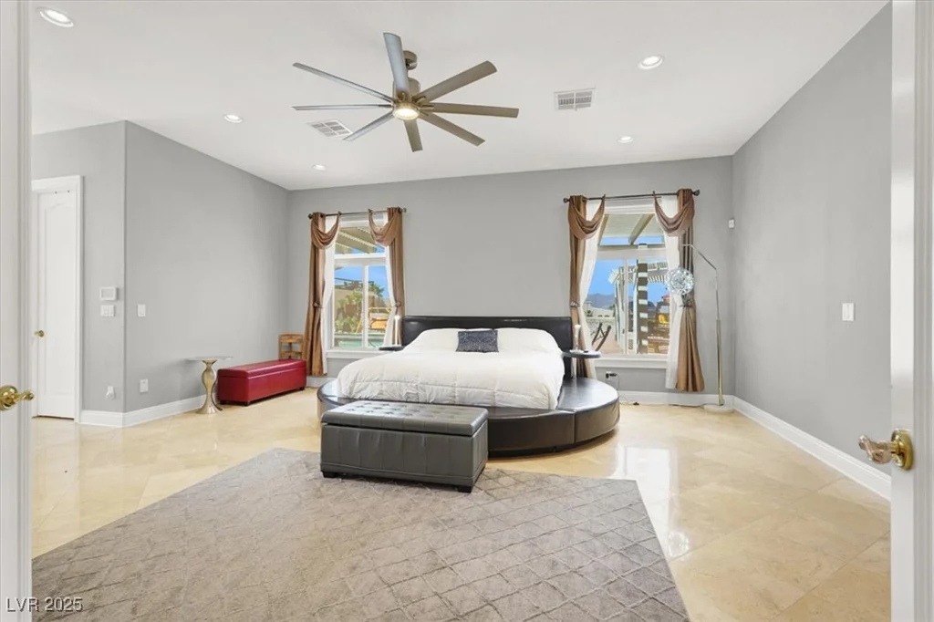 10280 La Mancha, Las Vegas, NV 89149