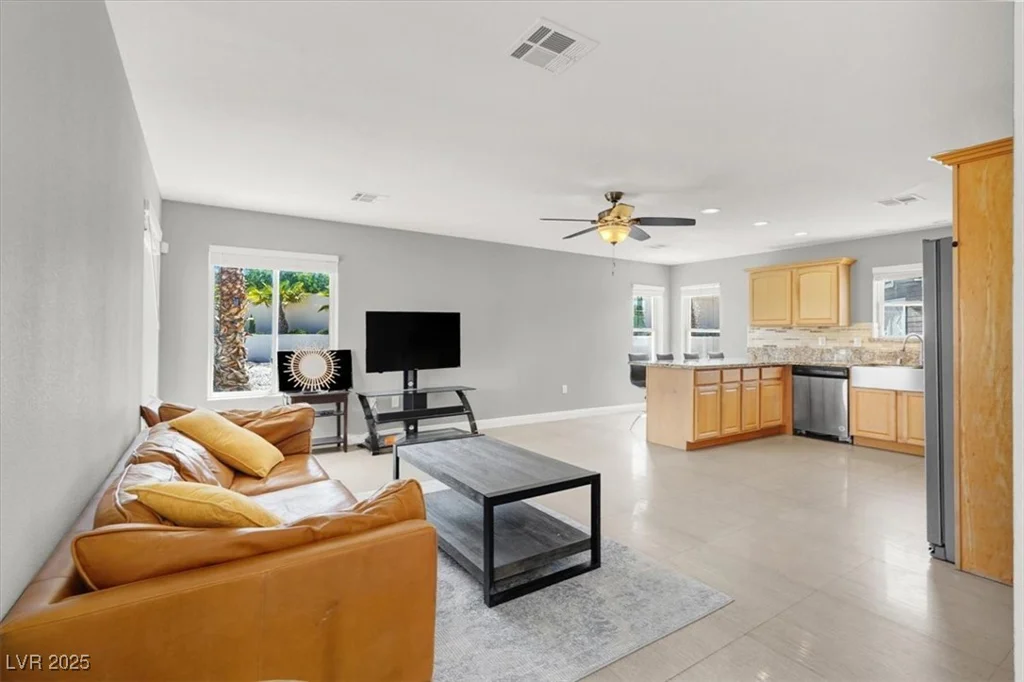 10280 La Mancha, Las Vegas, NV 89149
