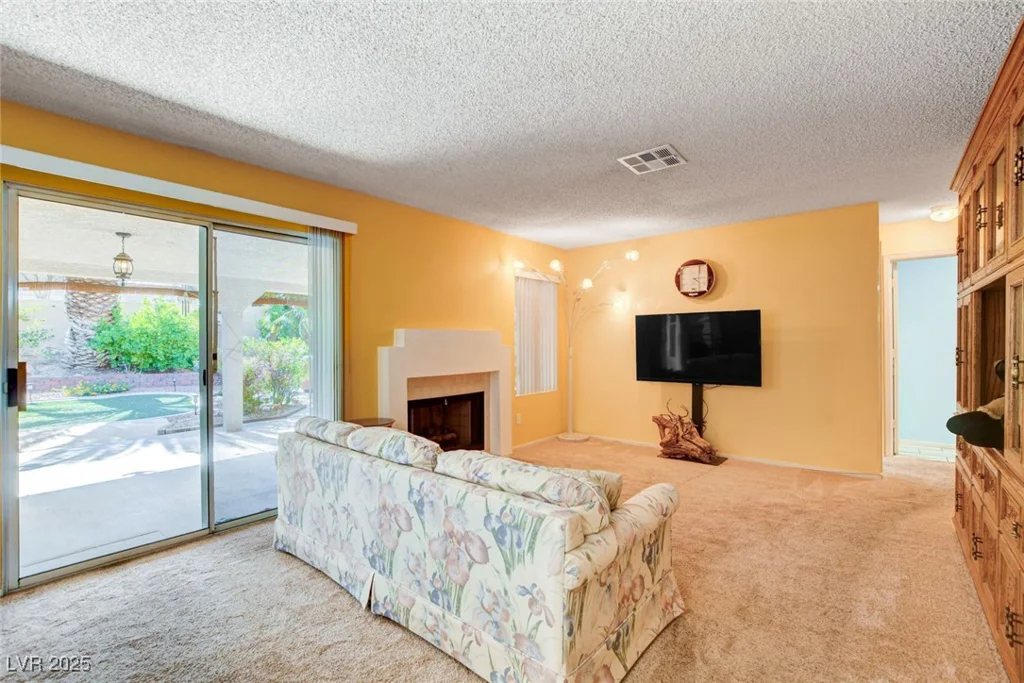 1333 Date Palm, Las Vegas, NV 89108
