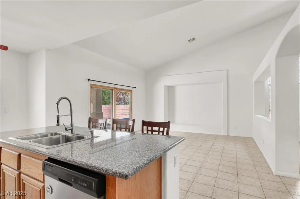 209 Prairie Creek, Henderson, NV 89012