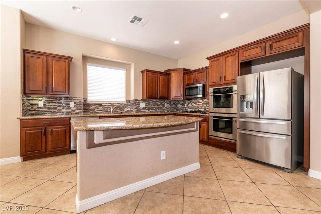 6929 Homing Pigeon, North Las Vegas, NV 89084