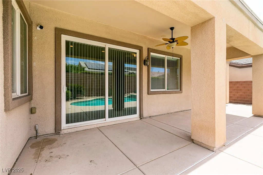 6929 Homing Pigeon, North Las Vegas, NV 89084