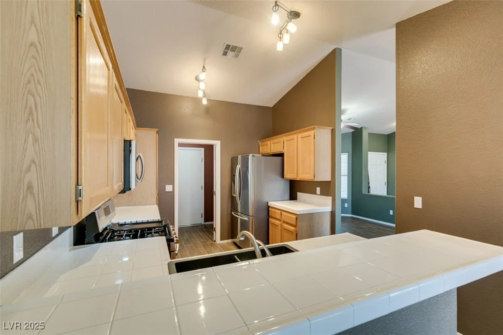 904 Big Horn, Henderson, NV 89002