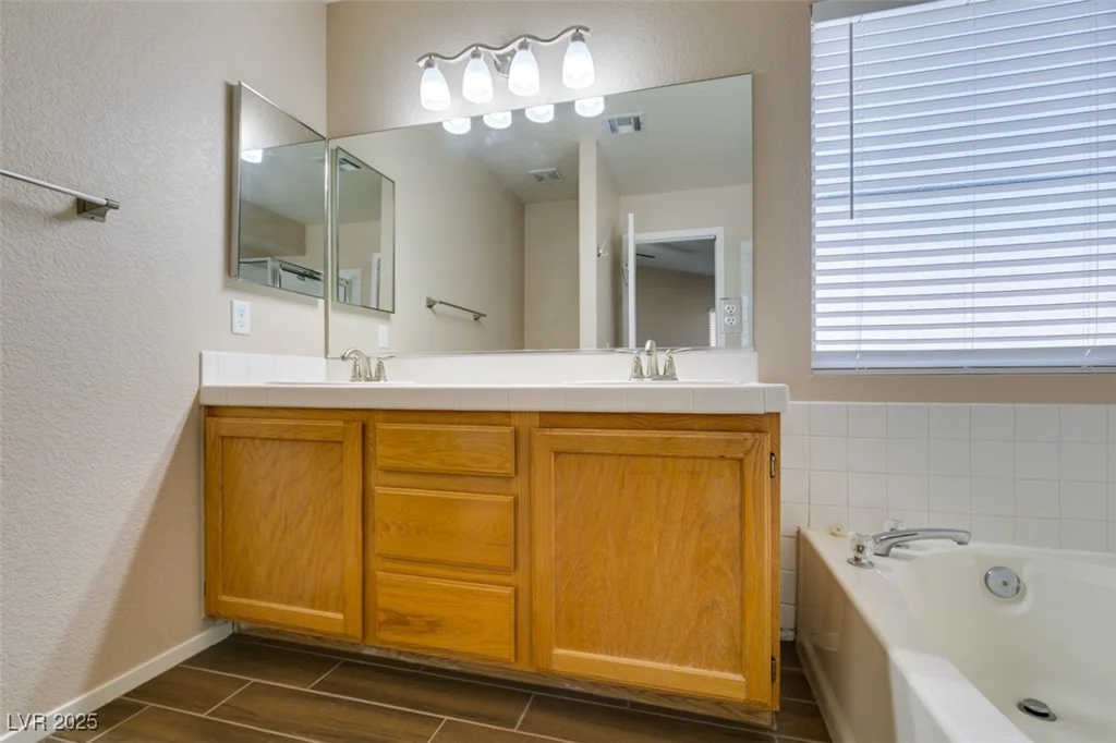 904 Big Horn, Henderson, NV 89002