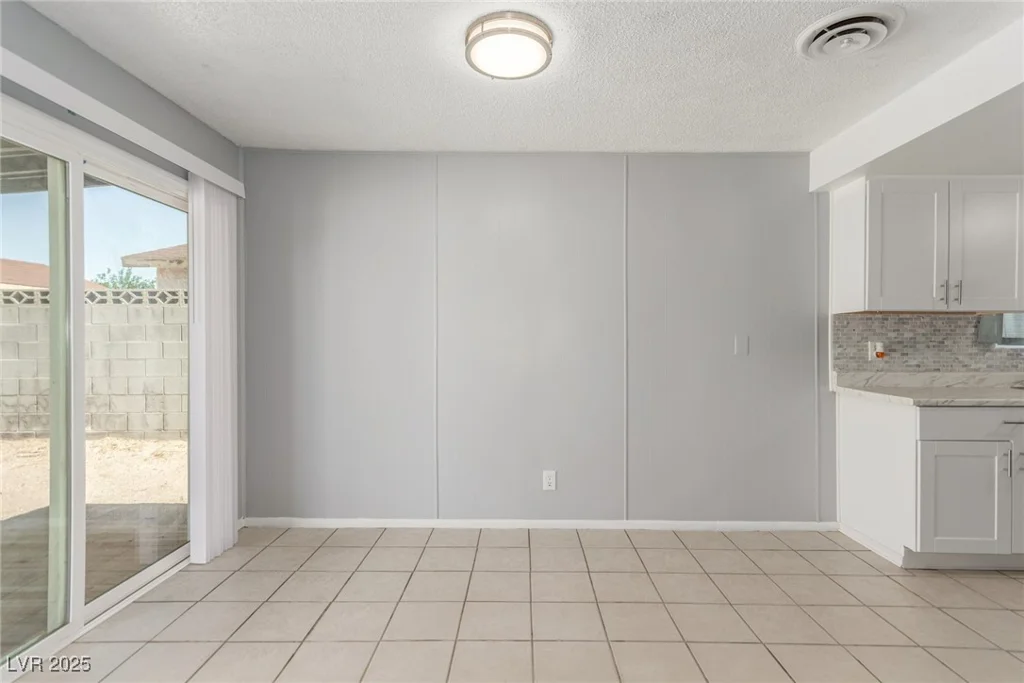 2432 Spanish, Las Vegas, NV 89108