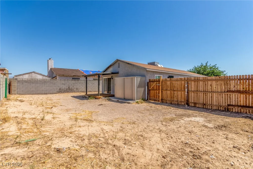 2432 Spanish, Las Vegas, NV 89108