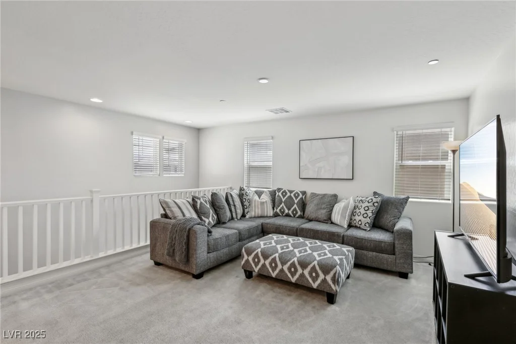 160 Lilt, Henderson, NV 89011