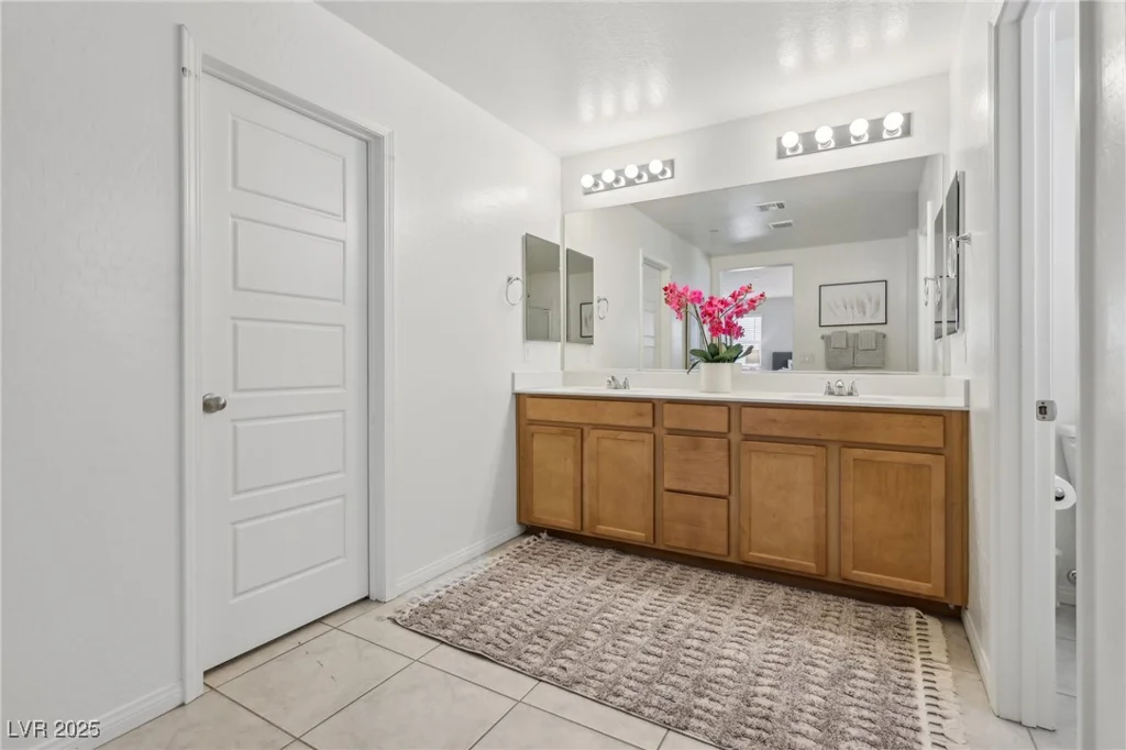 160 Lilt, Henderson, NV 89011