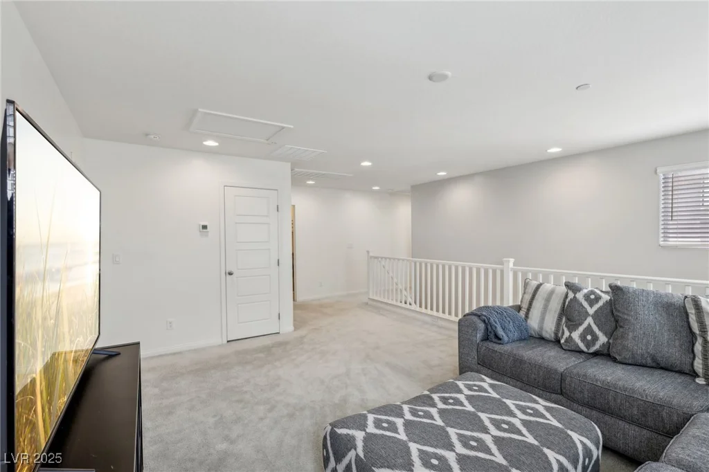 160 Lilt, Henderson, NV 89011