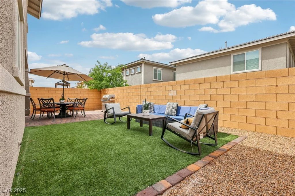 160 Lilt, Henderson, NV 89011