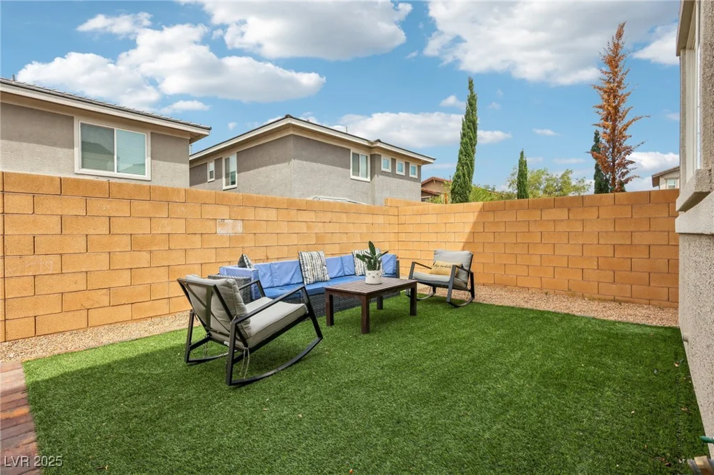 160 Lilt, Henderson, NV 89011