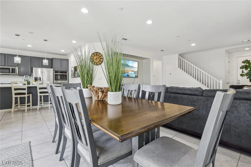 160 Lilt, Henderson, NV 89011