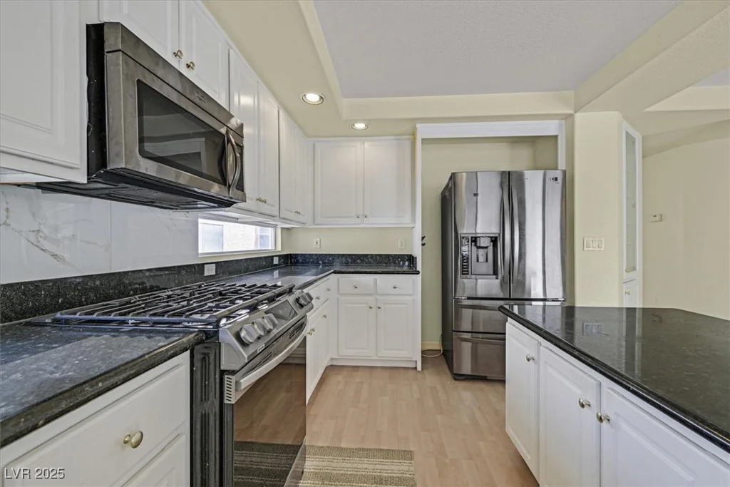 9746 Driftwood Island, Las Vegas, NV 89148