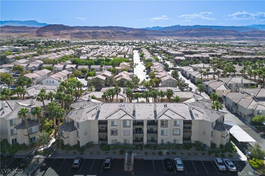 7143 Durango, Las Vegas, NV 89113