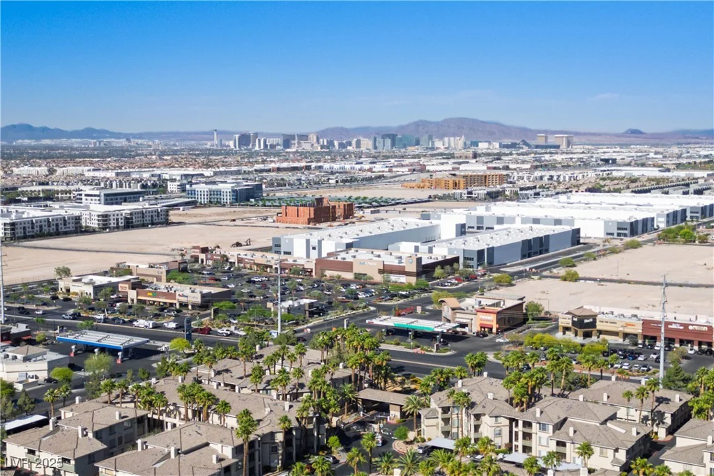 7143 Durango, Las Vegas, NV 89113