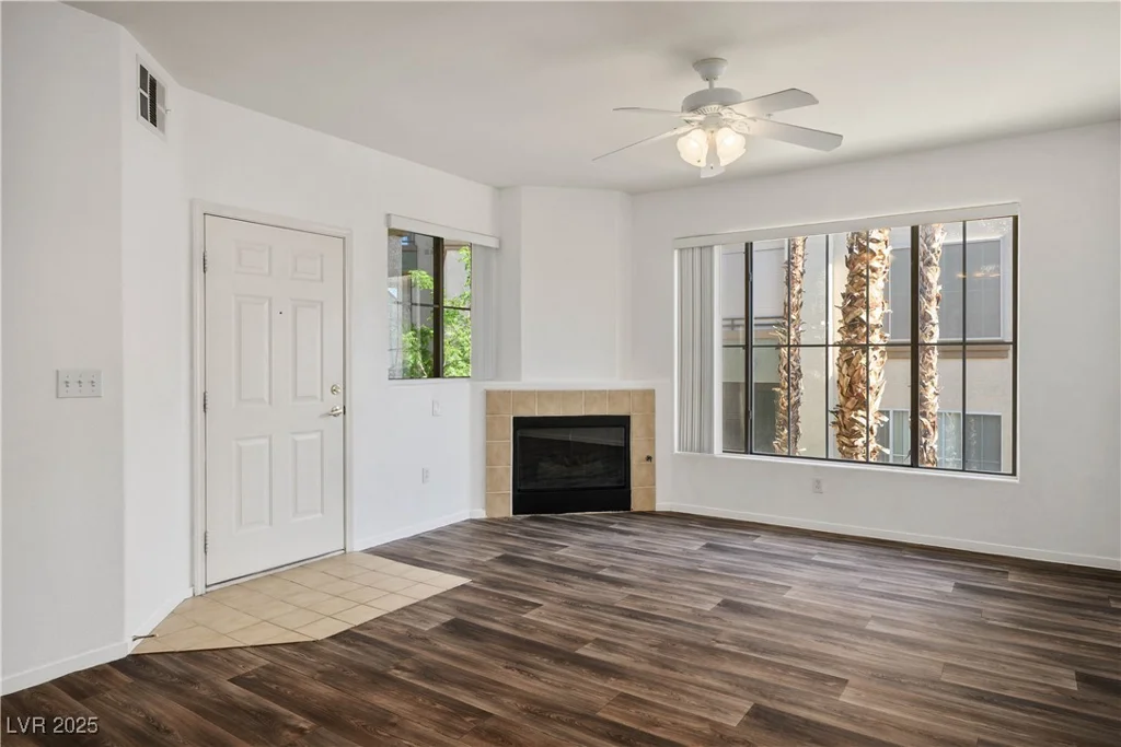 7143 Durango, Las Vegas, NV 89113