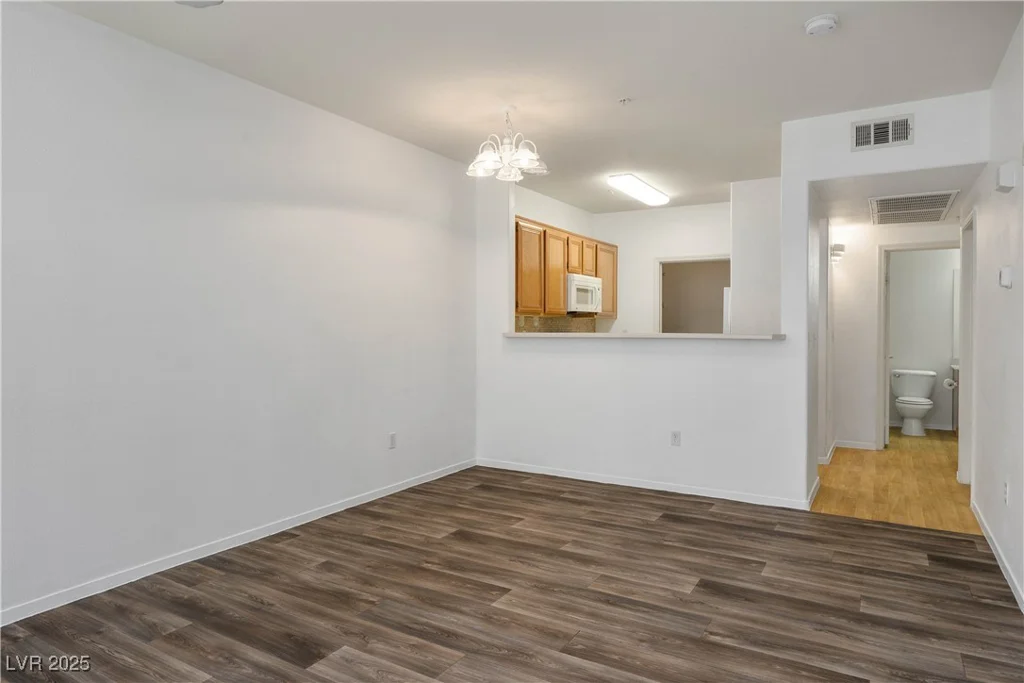7143 Durango, Las Vegas, NV 89113