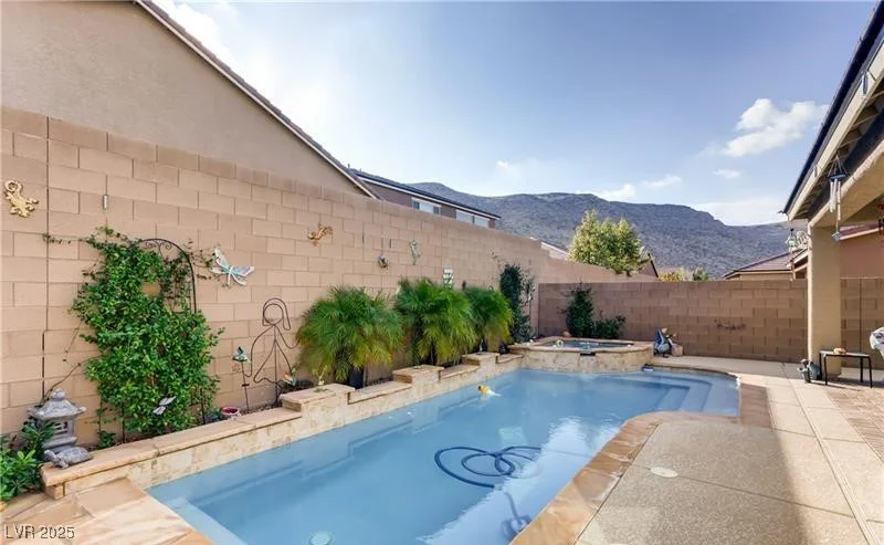 9537 Wild Valley, Las Vegas, NV 89148