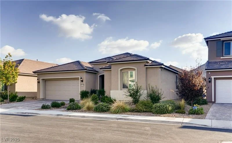 9537 Wild Valley, Las Vegas, NV 89148