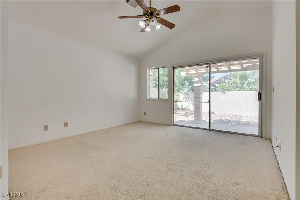 2904 Channel Bay, Las Vegas, NV 89128