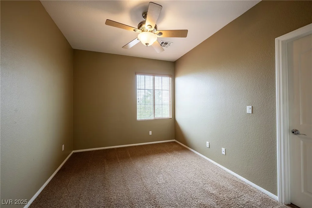9312 Poseidon Valley, Las Vegas, NV 89178