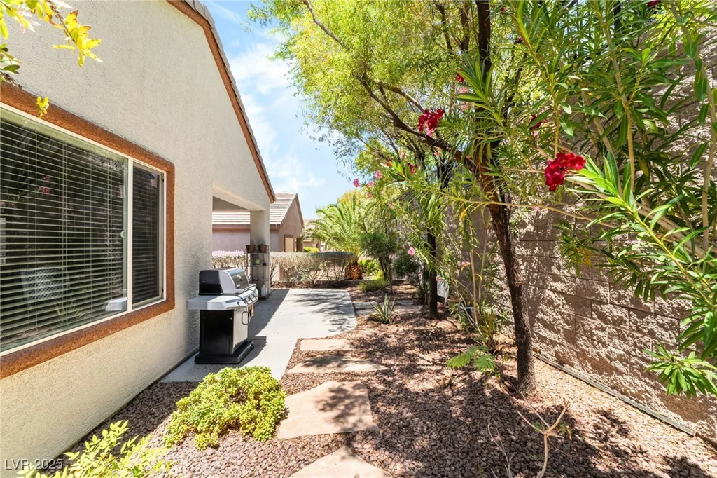 2326 Garnet Star, Henderson, NV 89044