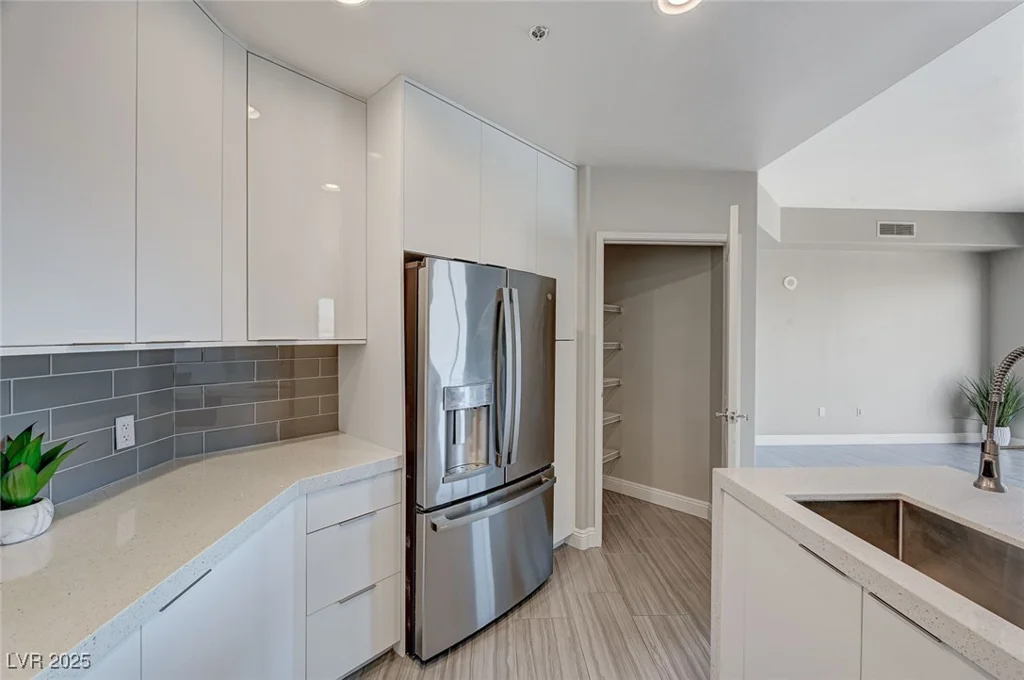 8255 Las Vegas, Las Vegas, NV 89123