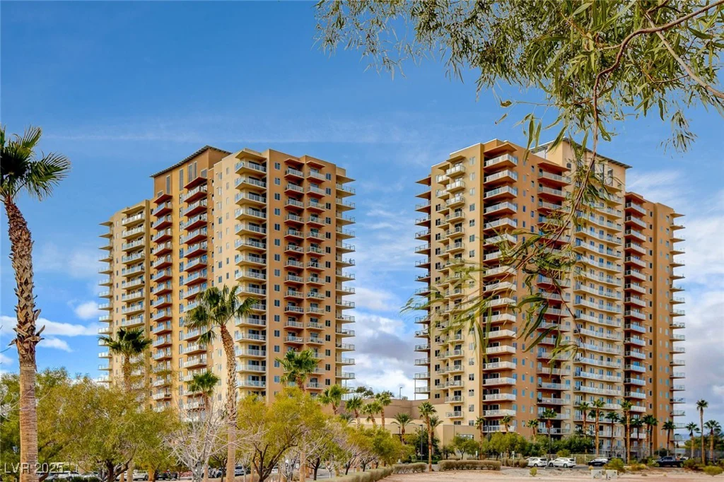 8255 Las Vegas, Las Vegas, NV 89123