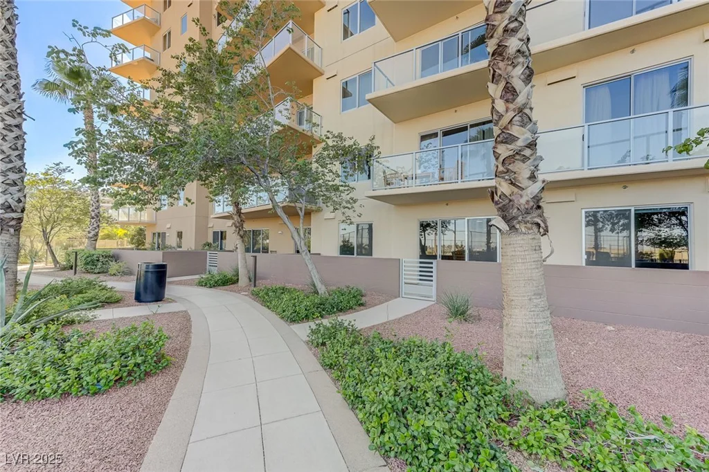 8255 Las Vegas, Las Vegas, NV 89123