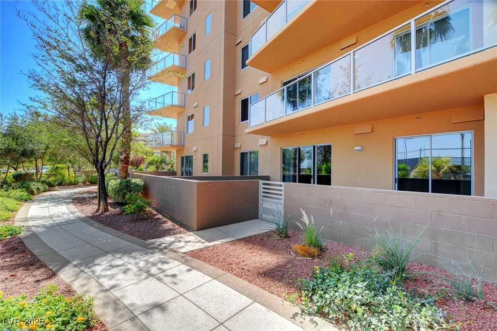 8255 Las Vegas, Las Vegas, NV 89123