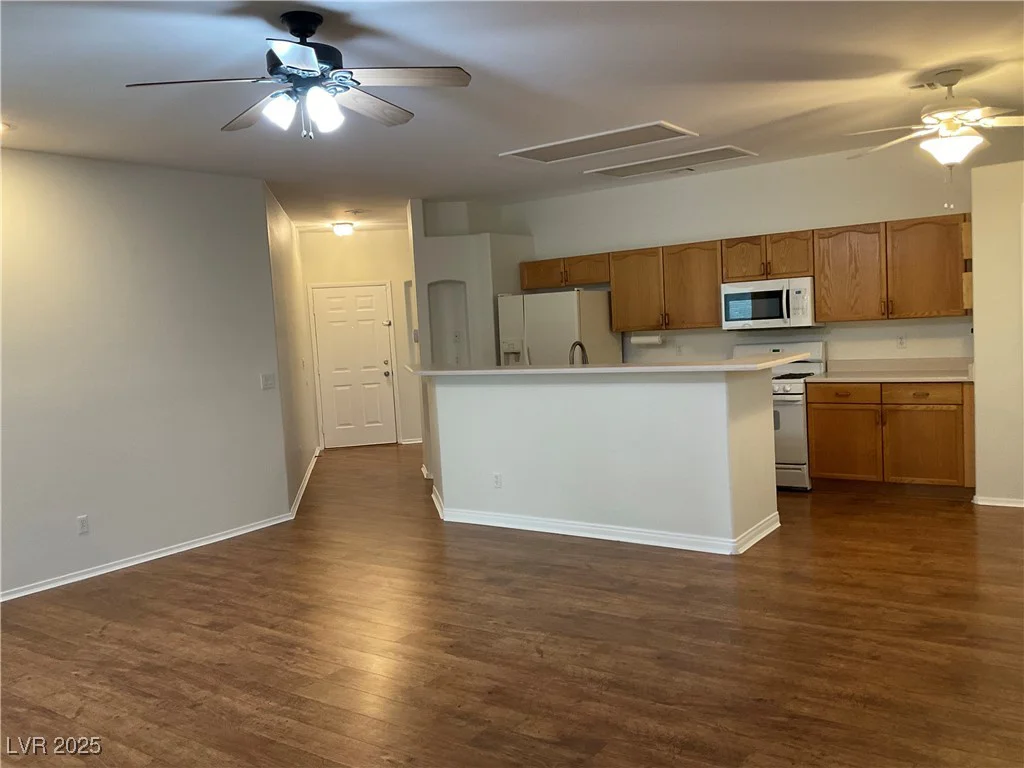 7620 Donald Nelson, Las Vegas, NV 89131