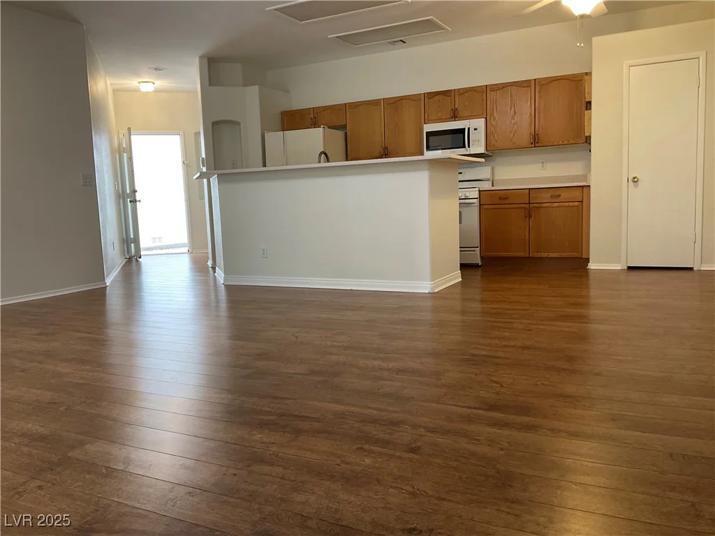 7620 Donald Nelson, Las Vegas, NV 89131