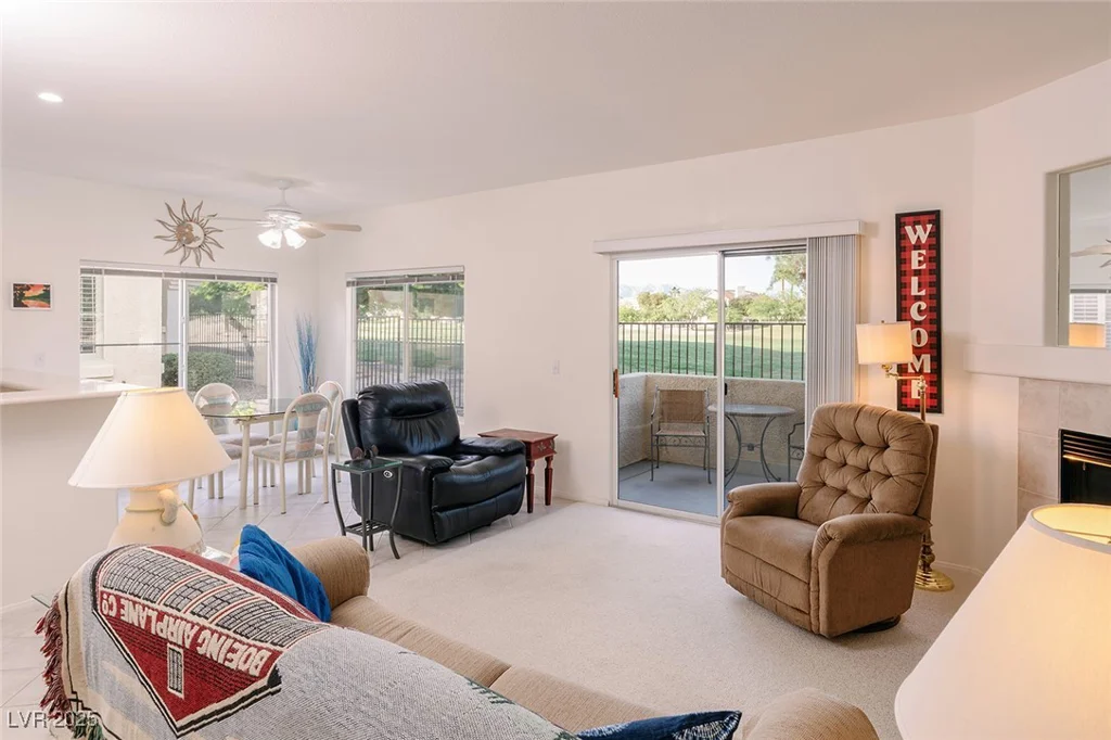 4970 Black Bear, Las Vegas, NV 89149