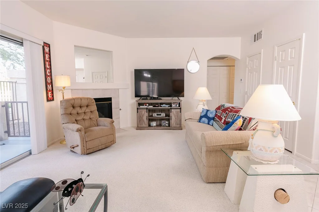 4970 Black Bear, Las Vegas, NV 89149