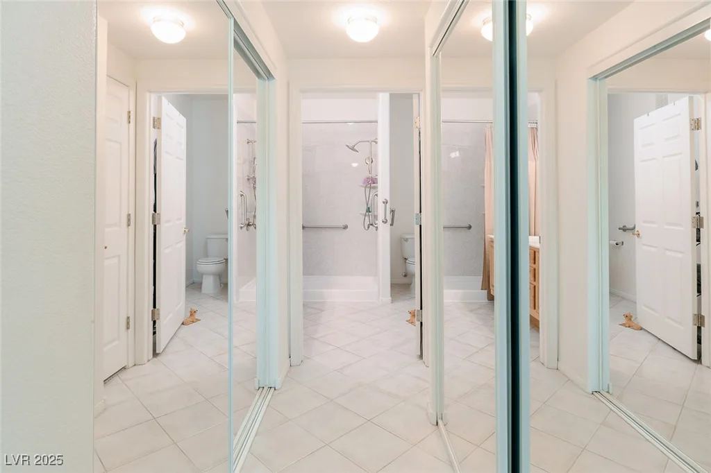 4970 Black Bear, Las Vegas, NV 89149
