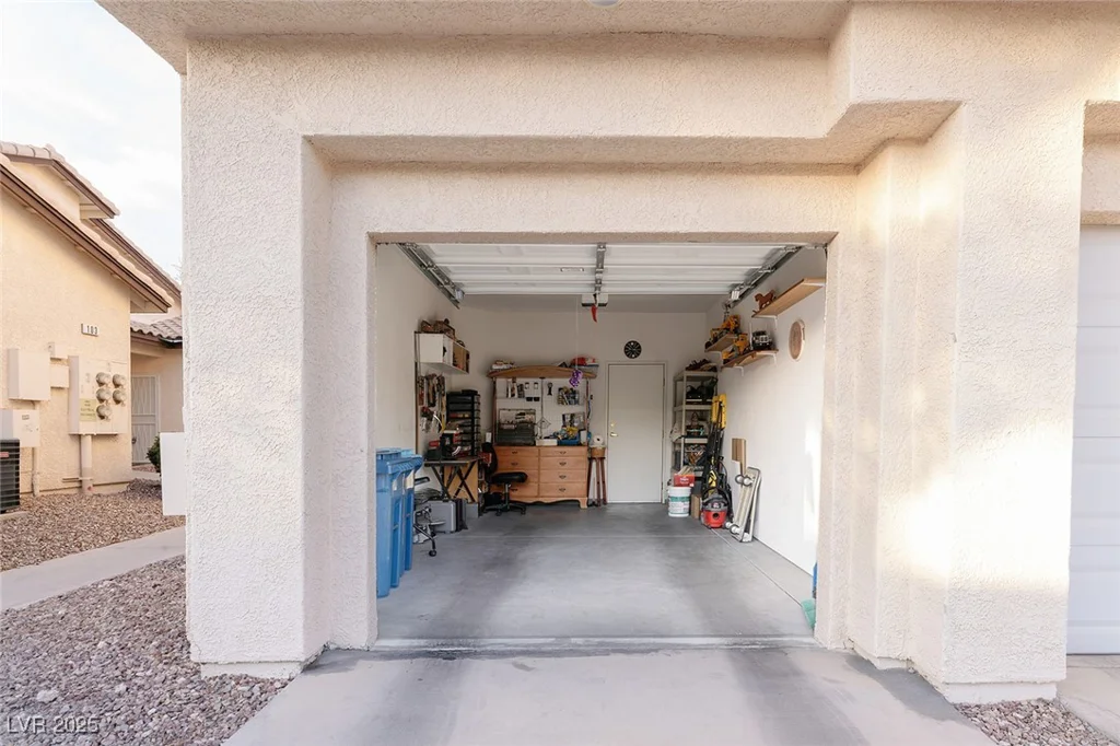 4970 Black Bear, Las Vegas, NV 89149