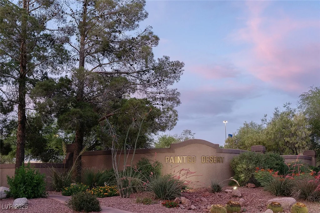 4970 Black Bear, Las Vegas, NV 89149