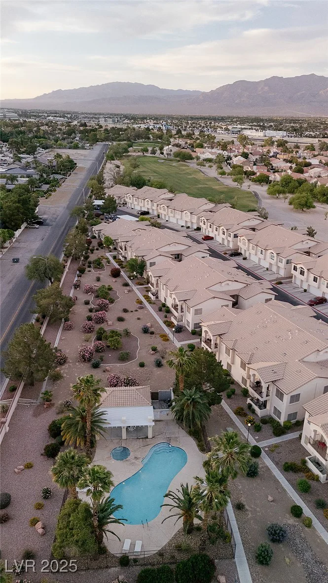4970 Black Bear, Las Vegas, NV 89149