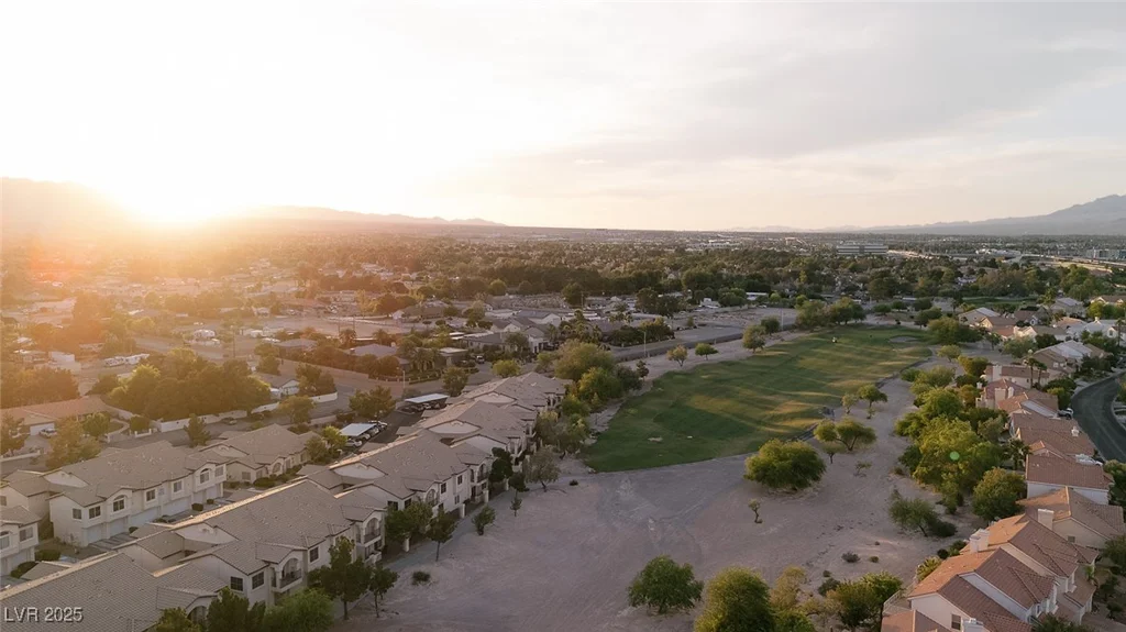 4970 Black Bear, Las Vegas, NV 89149