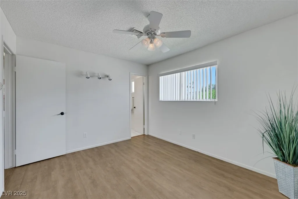 415 Emerald, Henderson, NV 89002