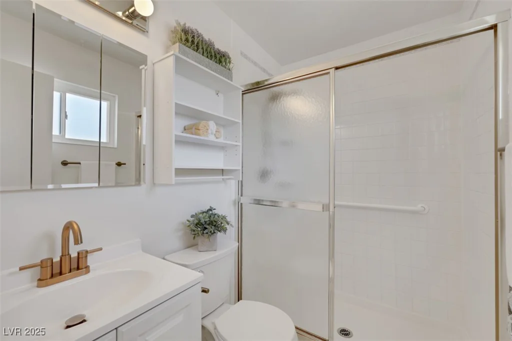 415 Emerald, Henderson, NV 89002