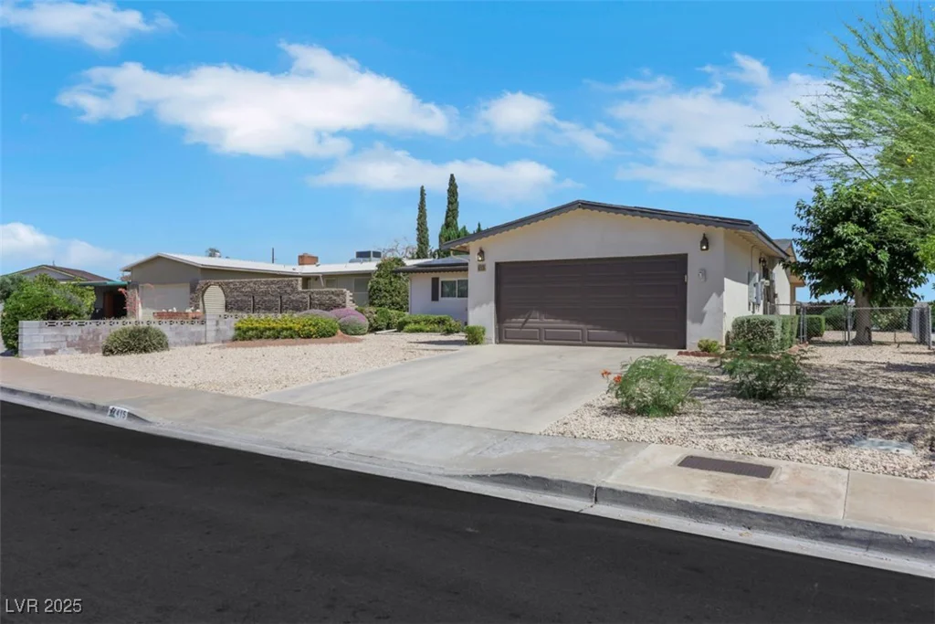 415 Emerald, Henderson, NV 89002