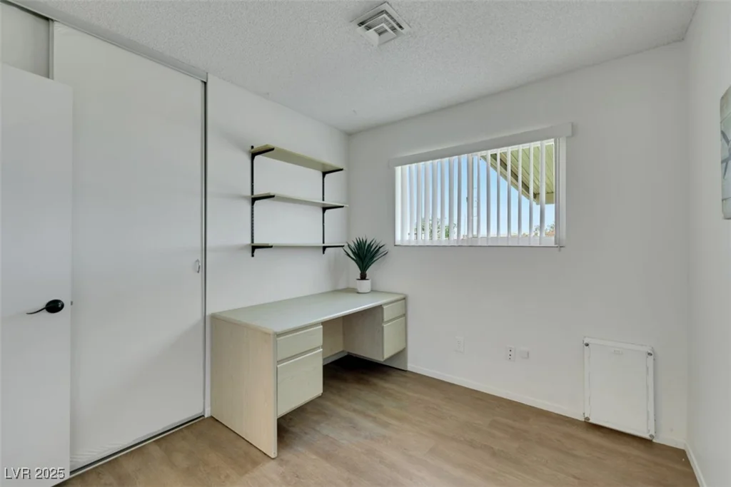 415 Emerald, Henderson, NV 89002