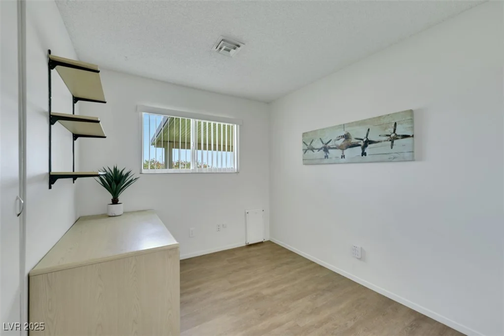 415 Emerald, Henderson, NV 89002