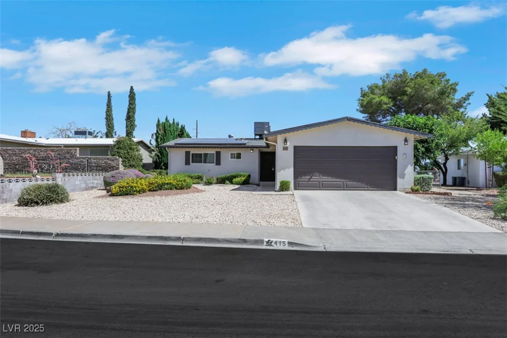 415 Emerald, Henderson, NV 89002