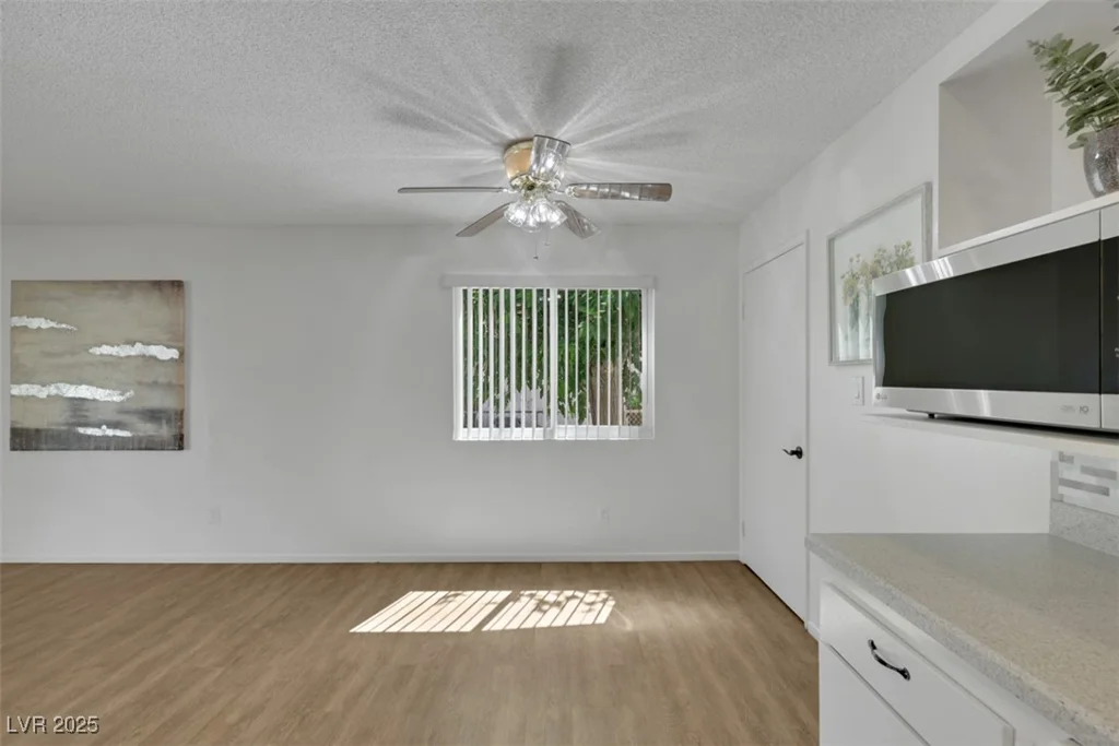 415 Emerald, Henderson, NV 89002