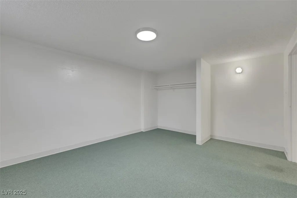 415 Emerald, Henderson, NV 89002