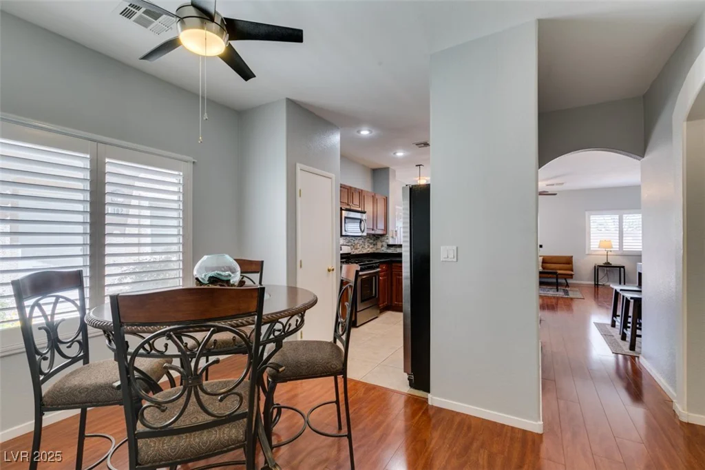 9362 Straw Hays, Las Vegas, NV 89178