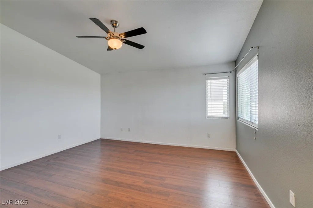 9362 Straw Hays, Las Vegas, NV 89178